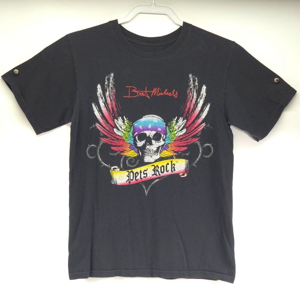 Bret Michaels Pets Rock T Shirt Size Small Rainbow Winged Skull Love‎ Poison EUC